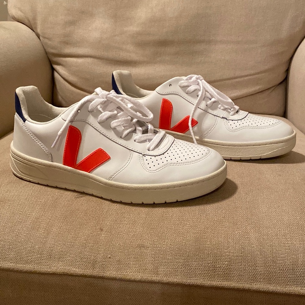 VEJA Sneakers